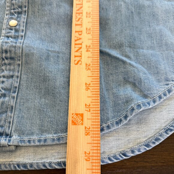 J. Crew Midweight denim western shirt Size Small - Picture 9 of 10
